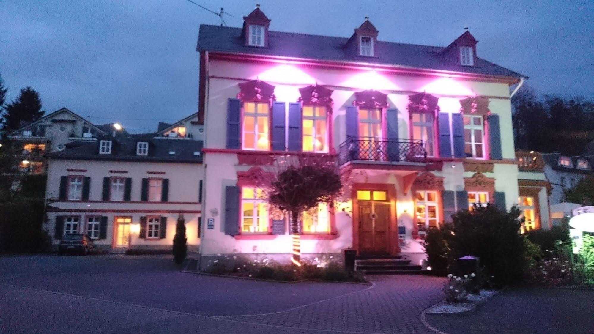 Romantik Hotel Villa Sayn Bendorf Exterior photo